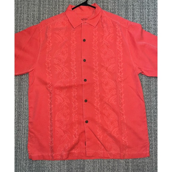 Tommy Bahama Men's 100% silk Hawaiian button up short sleeve shirt. size large. - Picture 1 of 5